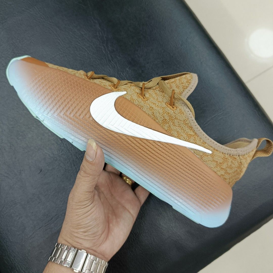 Lebron tr1 "Better with Age" (Category: Sneakers) located in Manila. Submitted by johnricoma60523 (Listing ID 1336724826, Image 1). Description: Available now🔥 How to order!? Just pm for more details ❗🛒 _actual photo _Ur order COD, VIA LALAMOVE within METRO MANILA _LBC or J&T _GCASH _FB Page:Jhan_kicks.