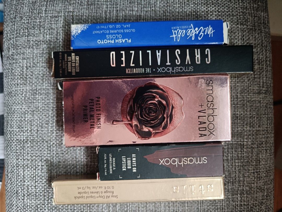 Make up (Category: Makeup) located in Manila. Submitted by thriftseeker (Listing ID 1336696295, Image 1). Description: too faced la creme color drenched lipstick (Bnew) - 350 too faced melted matte talic (bnew) - 350 artist couture diamond glow powder - 350 bite lipstick (swatched) - 250 wet n wild eyeshado pallete (bnew) - 200 wet n wild loose eyesadow pigment (bnew)- 150 boktoh eyelash glue clear (lightly used)-200 estee lauder flash photo glos
