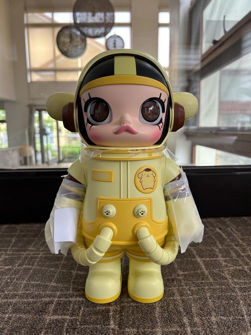 Mega Space Molly 400% Pompompurin, Hobbies & Toys, Toys & Games on Carousell