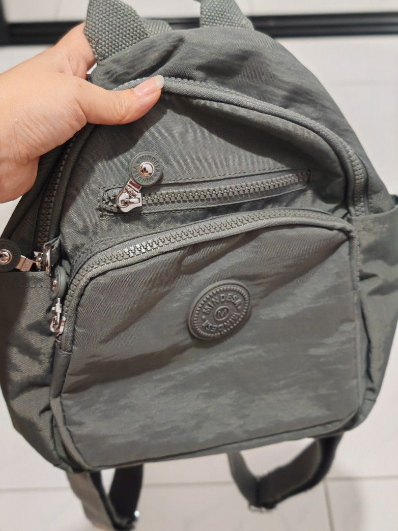 Mini backpack (Category: Backpacks) located in Singapore. Submitted by tammy155 (Listing ID 1336810224, Image 2). Description: .