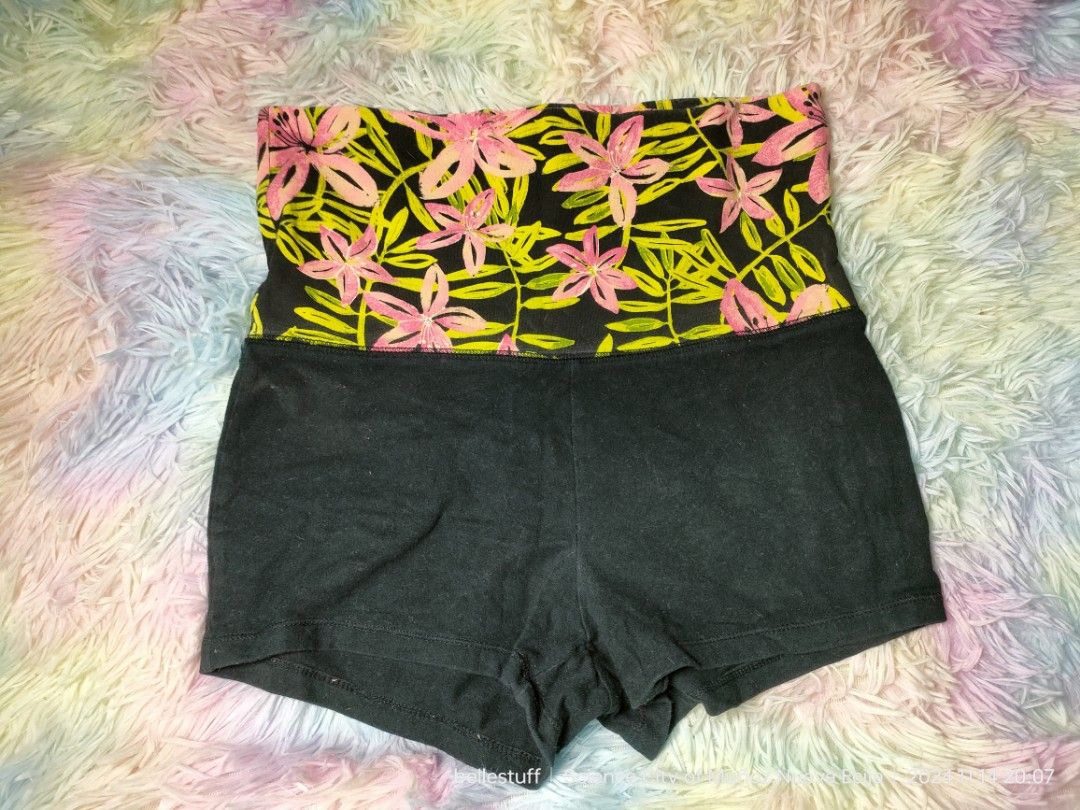 Mossimo yoga short