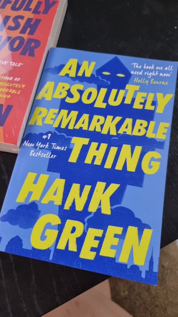 [NEW] An Absolutely Remarkable Thing by Hank Green - international best ...