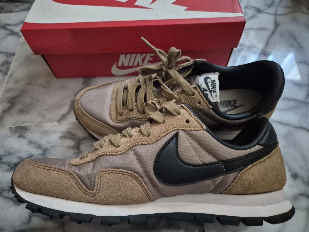 Nike air pegasus 83 marron on sale