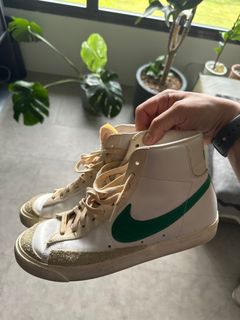 (Category: ) located in . Submitted by blacksheepcloset (Listing ID 1336752827, Image 1). Description: .