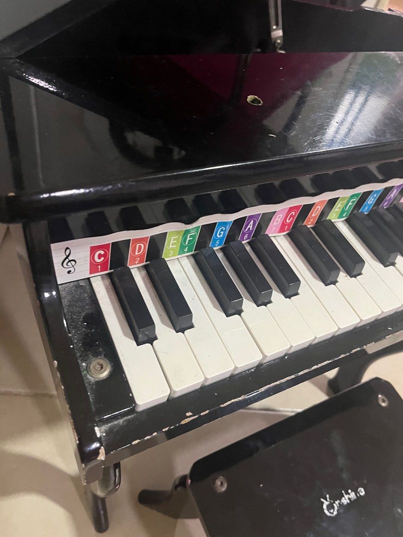 Onshine Grand Piano (Category: Other Kids Furniture) located in Manila. Submitted by lars13 (Listing ID 1336713375, Image 2). Description: May flaws Wala na ung stand sa notes and ang notesmay mga gasgas marami May tiklado na sintunado.