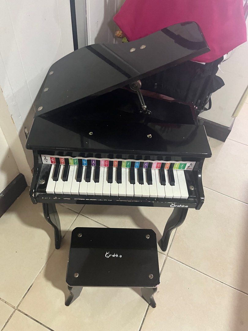 Onshine Grand Piano (Category: Other Kids Furniture) located in Manila. Submitted by lars13 (Listing ID 1336713375, Image 1). Description: May flaws Wala na ung stand sa notes and ang notesmay mga gasgas marami May tiklado na sintunado.