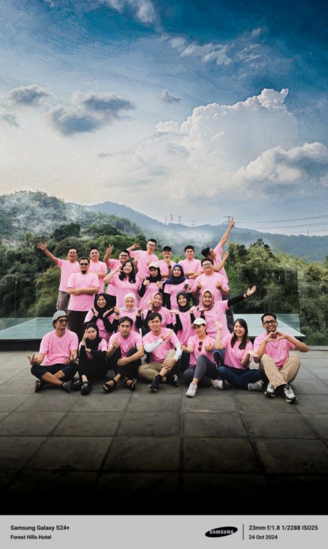 Outbound Program (Kategori: Komunitas) berada di Bandung. Dikirim oleh ediest (ID iklan 1335070182, Gambar 1). Deskripsi: Harga Rp. 250,000.00 / orang Pengertian outbound Secara teoritis, dapat dikatakan bahwa outbound adalah suatu bentuk dari pembelajaran segala ilmu terapan yang diimplementasikan dan dilakukan di alam terbuka atau tertutup dengan bentuk permainan yang efektif, yang menggabungkan antara intelegen, fisik, dan mental..
