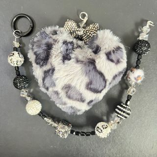 (Category: ) located in . Submitted by ladyskulla (Listing ID 1336730596, Image 1). Description: .