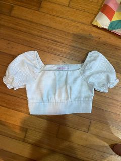(Category: ) located in . Submitted by reloved.closet (Listing ID 1336784811, Image 1). Description: .