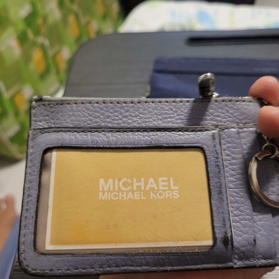 Preloved mk small wallet (Category: Luxury Bags & Wallets) located in Bulacan. Submitted by butterflym60701 (Listing ID 1336800671, Image 2). Description: in good condition . authentic.