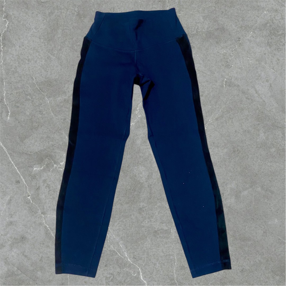 SALE ORIGINAL Old Navy Leggings Women s Fashion Activewear on Carousell