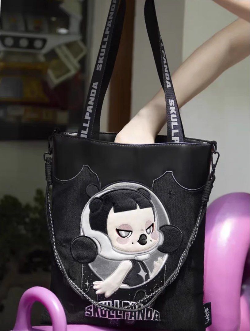 Skull Panda Shoulder Bag Pop Mart popmart, Women's Fashion, Bags