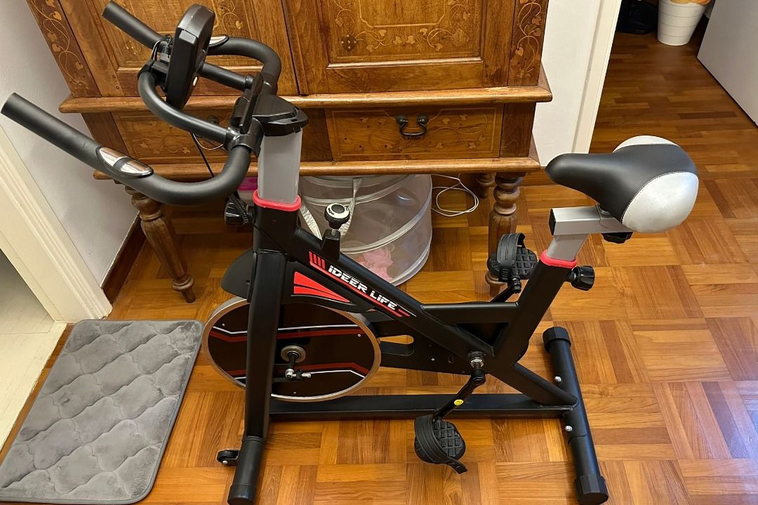 Spin bike ideer life 2020 Sports Equipment Exercise Fitness Cardio Fitness Machines on Carousell