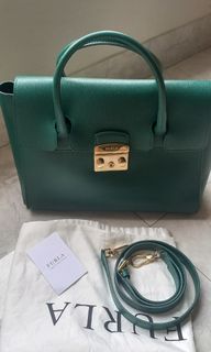 (Kategori: ) berada di . Dikirim oleh diannakat49707 (ID iklan 1336686626, Gambar 1). Deskripsi: .