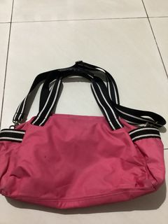 (Kategori: ) berada di . Dikirim oleh fitrikurn22568 (ID iklan 1336850330, Gambar 1). Deskripsi: .