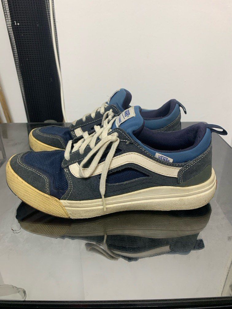 Vans Ultrarange 3D Men s Fashion Footwear Sneakers on Carousell