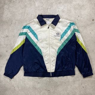 (Kategori: ) berada di . Dikirim oleh sonder_thrift (ID iklan 1336854875, Gambar 1). Deskripsi: .