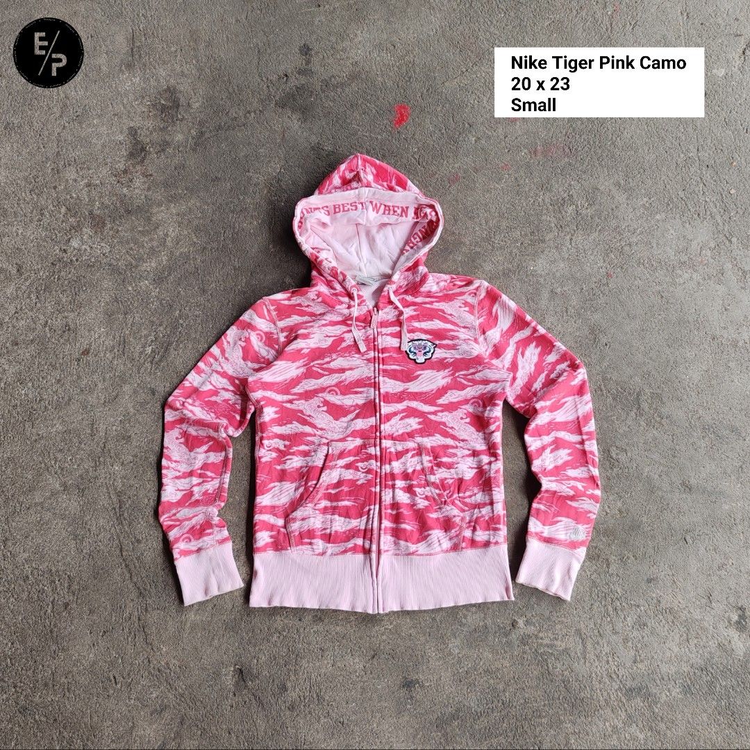 Nike pink camo hoodie sales