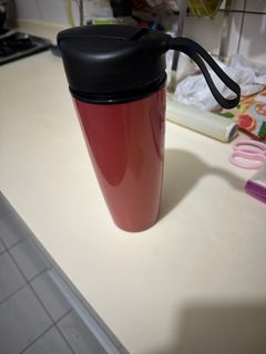 由 a09176131924090 (刊登 ID 1337047846，圖片 1) 提交，位於 的 (類別：)，說明：。