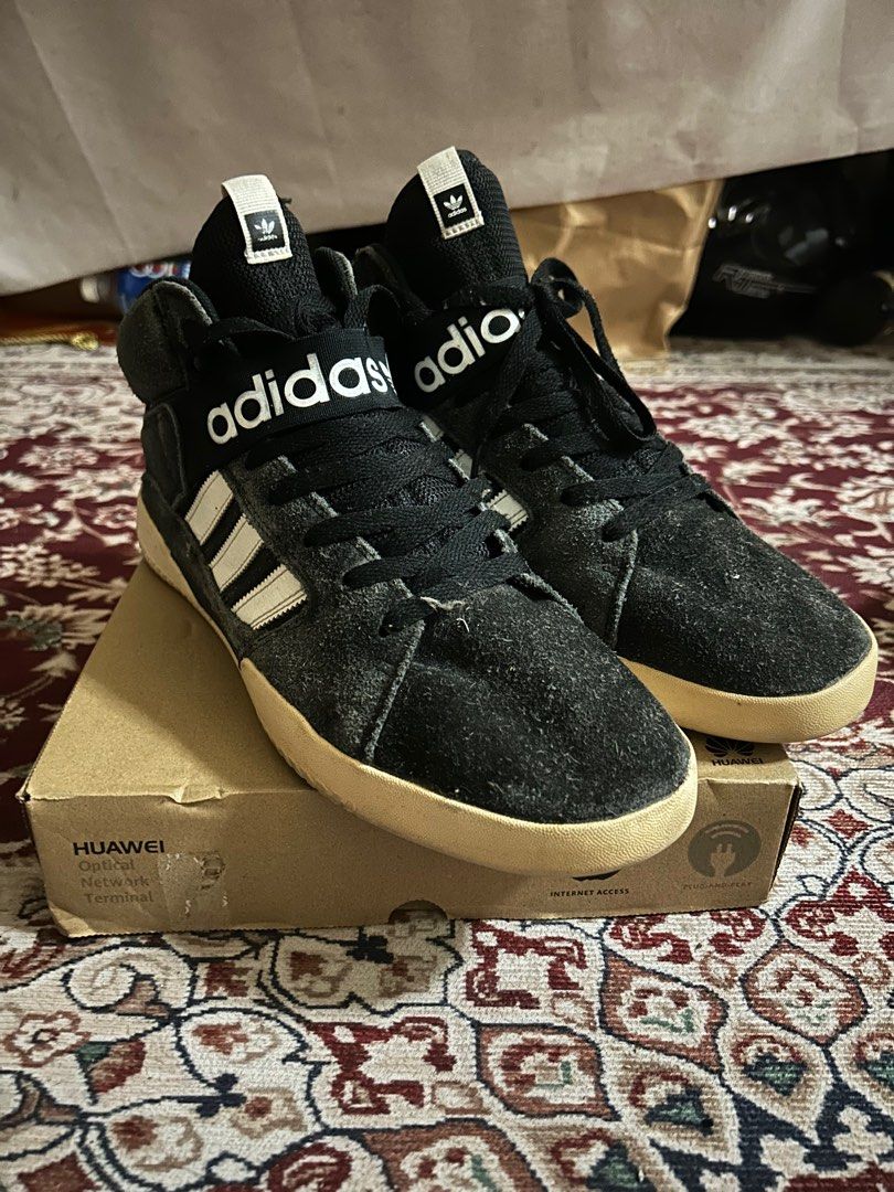 ADIDAS Original VRX Mid Men s Fashion Footwear Sneakers on Carousell
