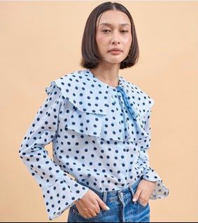 (Category: ) located in . Submitted by yournextcloset (Listing ID 1337003362, Image 1). Description: .