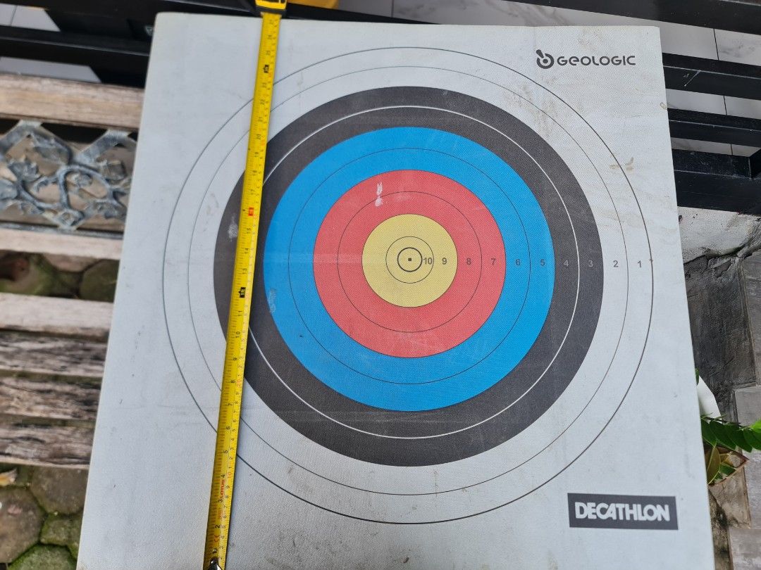Archery Set (Category: Other Sports Equipment and Supplies) located in Las Pinas. Submitted by samesca (Listing ID 1336955370, Image 2). Description: new and stored only decathlon Archery Equipment right handed stored only not used.