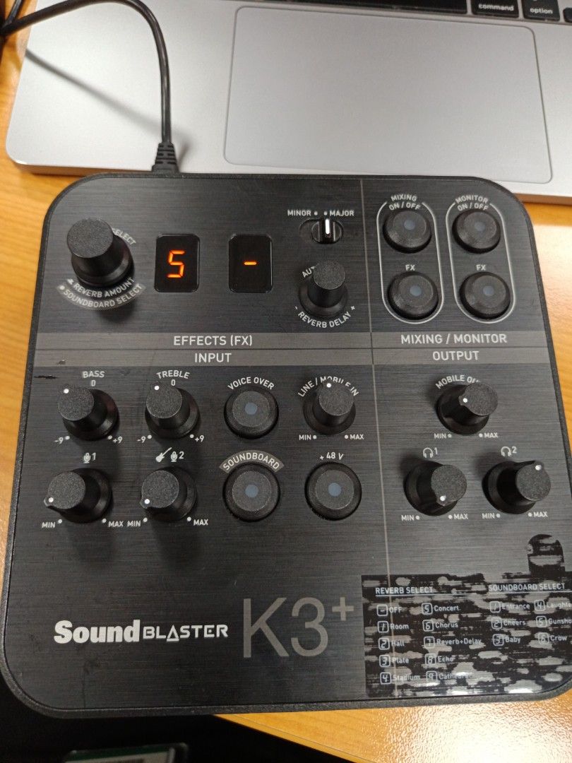 Audio interface (Category: Other Audio Equipment) located in Singapore. Submitted by jonkhoo78 (Listing ID 1336887076, Image 1). Description: .