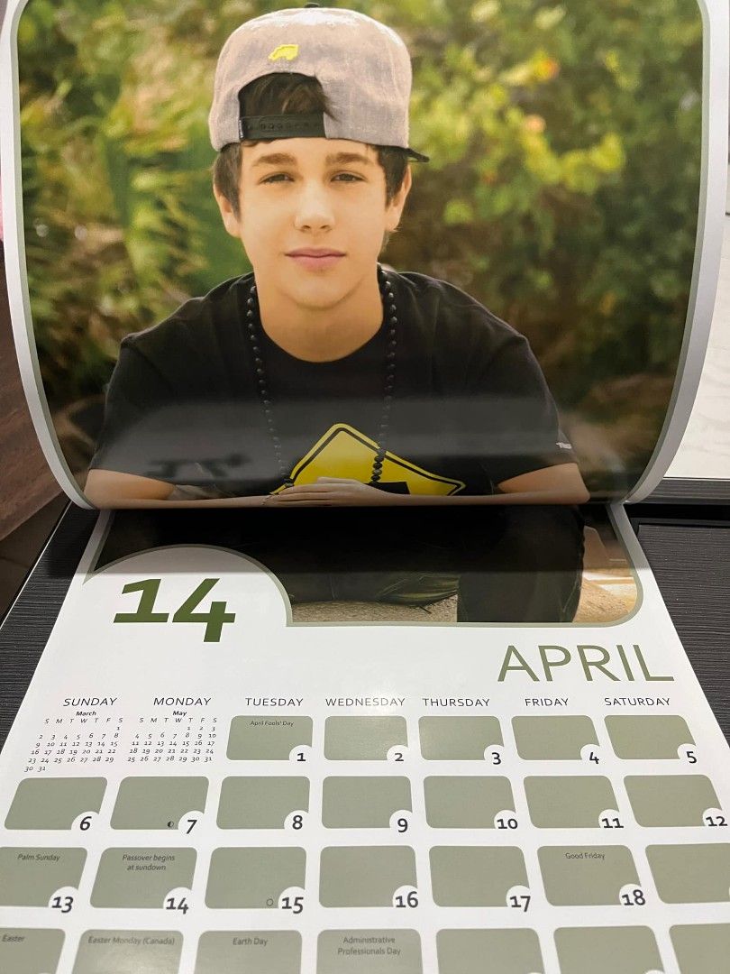 Austin Mahone Merch (Calendar, Necklace) (Category: Other Merchandise) located in Santo Tomas. Submitted by knathrift (Listing ID 1336981450, Image 3). Description: Rfs: Decluttering Note: There are signs of being stored for some time. Please manage your expectations. •16-Month 2014 Wall Calendar •'Austin' Necklace Mode of Payment: [GCash + Shipping Fee] Mode of Delivery: [J&T].