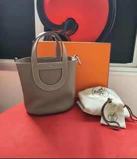 （分類：）位於 。 由 Hermes_Loves 提交（商品編號 1337017642，圖片 1）。簡介： 。