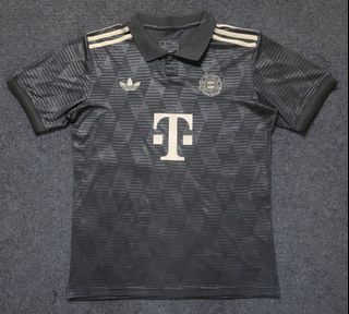 (Category: ) located in . Submitted by calcio_sport_jersey (Listing ID 1336942022, Image 1). Description: .