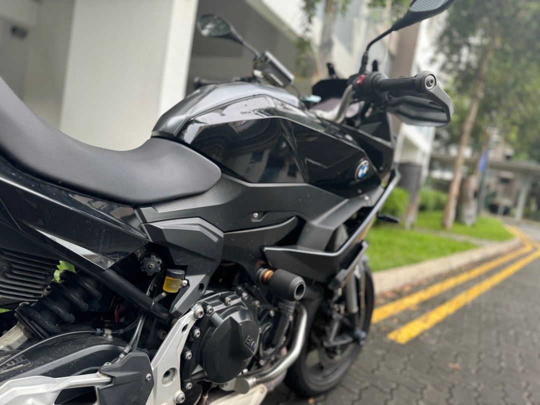 Akrapovic BMW F900R XR 20 24 Carbon
