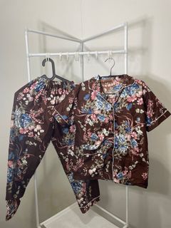 (Kategori: ) berada di . Dikirim oleh reloveku (ID iklan 1336959240, Gambar 1). Deskripsi: .