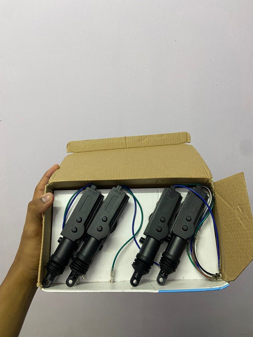 Central door lock system universal, Auto Accessories on Carousell