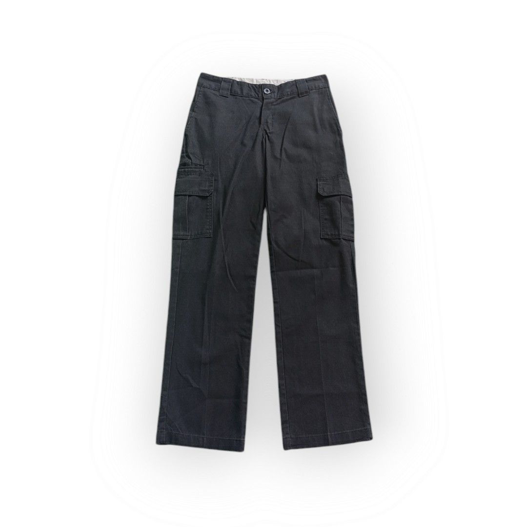DICKIES WP595BK Flex Cargo, Fesyen Pria, Pakaian , Bawahan di Carousell
