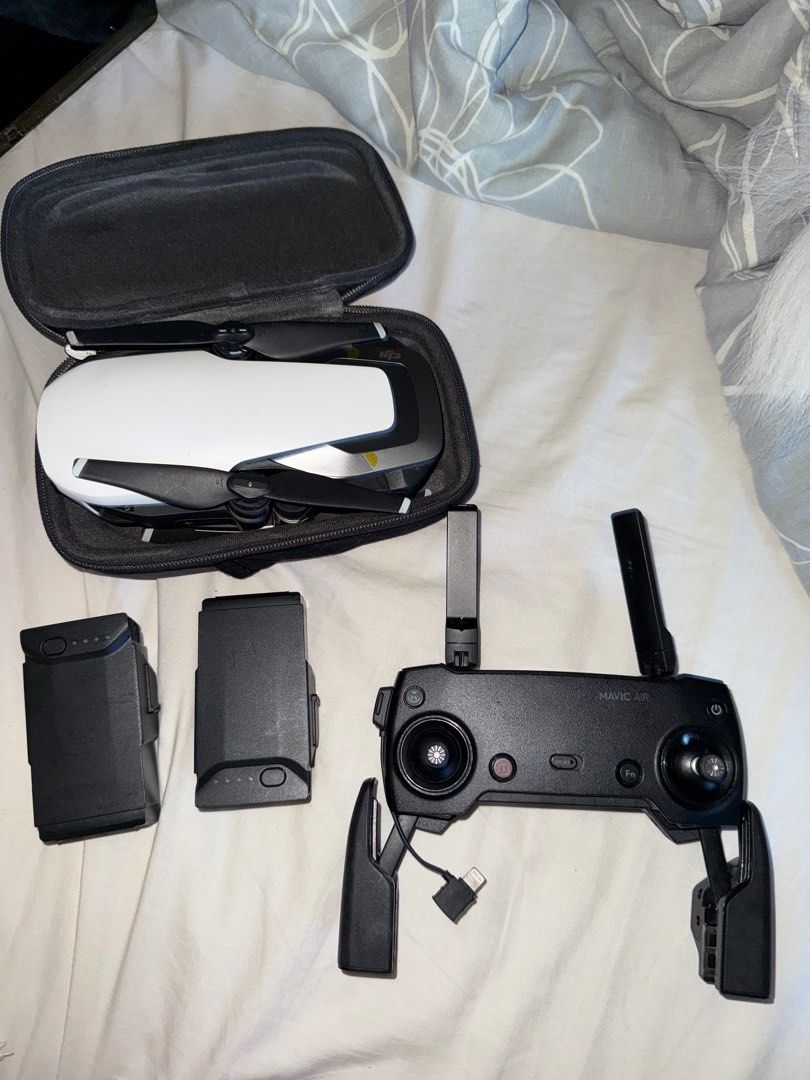 DJI MAVIC AIR (Category: Drones) located in Mandaluyong City. Submitted by itsjustjane13 (Listing ID 1337035819, Image 2). Description: DJI Mavic Air With 3 Batteries Controller Original Box Remote No charger No Type C connector for controller 15,000 asking price Negotiable! Pm for more info With 3 Batteries Controller Original Box Remote No charger No Type C connector for controller 15,000 asking price Negotiable!! Pm for more info.