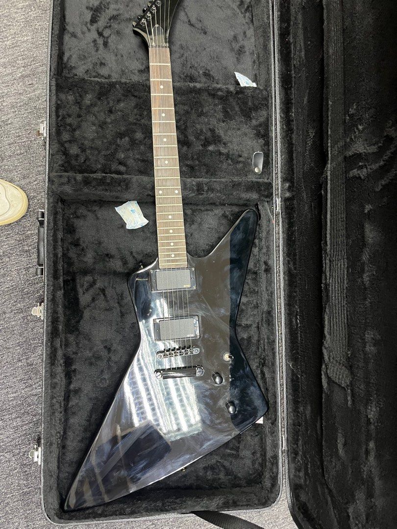 Epiphone Explorer EX84 (Discontinued), Hobbies & Toys, Music & Media ...