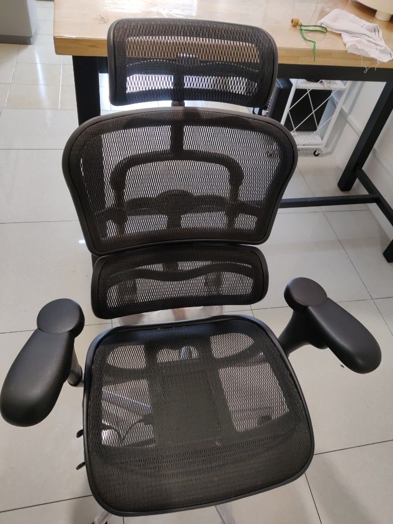 Ergohuman AM Office ergonomic chair Furniture Home Living Furniture Chairs on Carousell