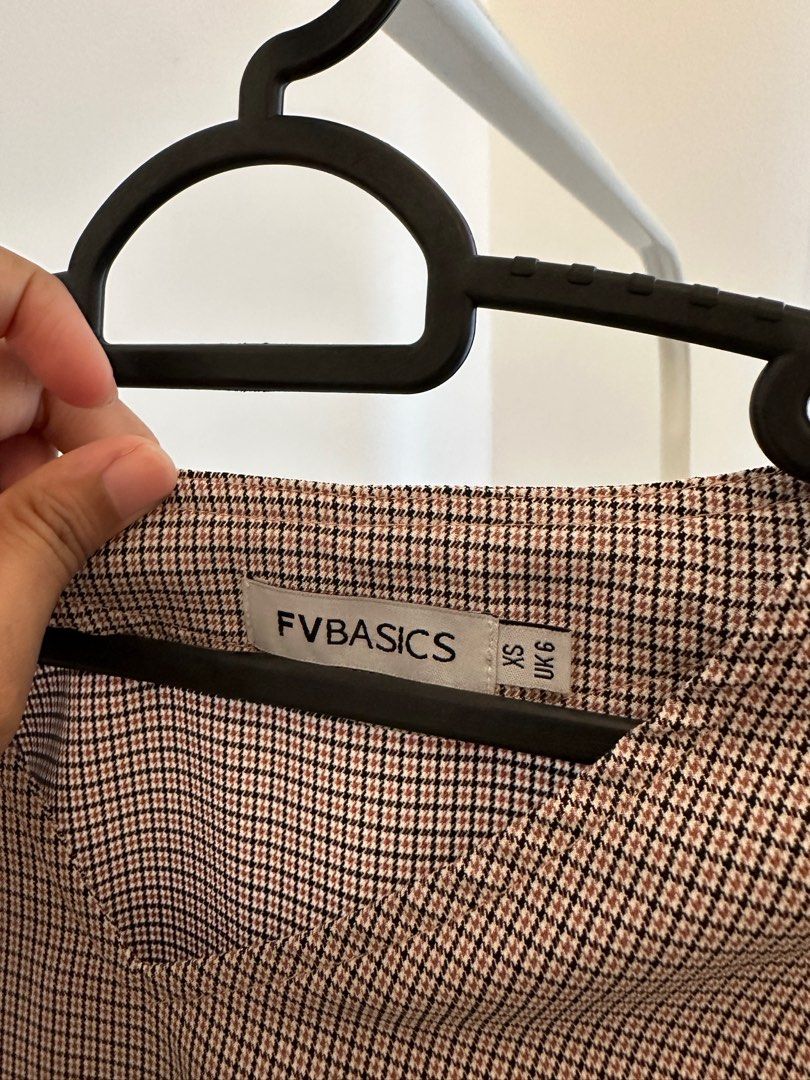 FVBasic top (Category: Blouses) located in Seremban. Submitted by camper2911 (Listing ID 1337032939, Image 2). Description: .