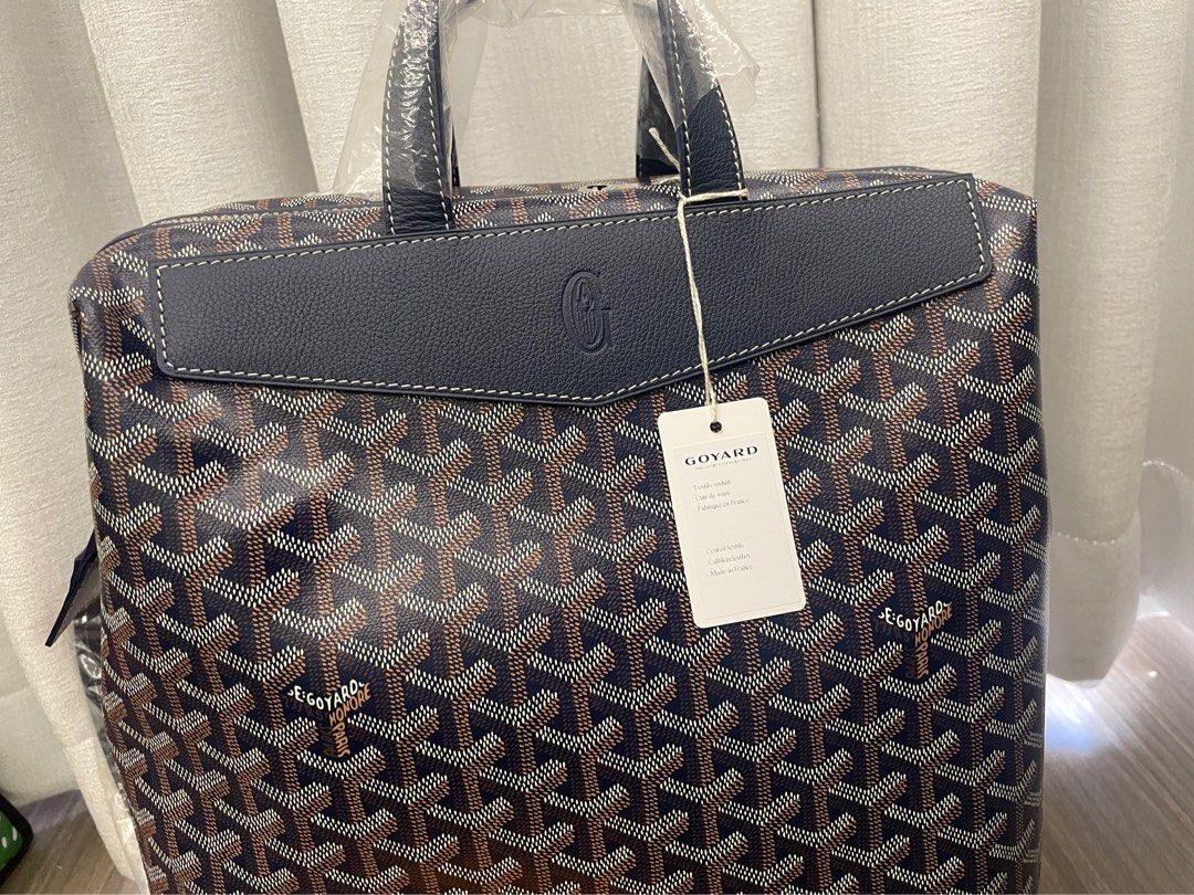 Goyard Cisalpin backpack (Category: Luxury Bags & Wallets) located in Quezon City. Submitted by johnloa (Listing ID 1337046179, Image 1). Description: Goyard cisaplin backpack navy Brand new With dust bag And paperbag included .
