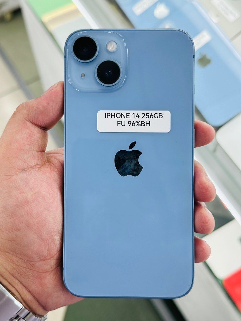 Iphone 14 256gb 96% batt FU (Category: iPhone 14 Series) located in San Juan City. Submitted by javedsgadgetshop (Listing ID 1336959293, Image 1). Description: OPEN FOR INSTALLMENT VIA CREDIT CARD/GGIVES/SPAY/BILLEASE & SWAP/TRADE-IN! BUY AND SELL! Quick Specs : Iphone 14 •256gb •NTC Variant •96% batt health •Factory Unlock •95% Smoothness •No hidden issue | No Repaired •100% Authentic | Not Refurbished •w/ OEM Charger & store warranty ❣️ - seria