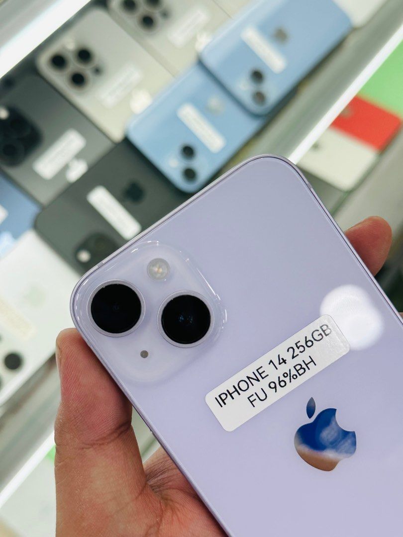 Iphone 14 256gb 96% batt FU (Category: iPhone 14 Series) located in San Juan City. Submitted by javedsgadgetshop (Listing ID 1336959955, Image 3). Description: OPEN FOR INSTALLMENT VIA CREDIT CARD/GGIVES/SPAY/BILLEASE & SWAP/TRADE-IN! BUY AND SELL! Quick Specs : Iphone 14 •256gb •NTC Variant •96% batt health •Factory Unlock •95% Smoothness •No hidden issue | No Repaired •100% Authentic | Not Refurbished •w/ OEM Charger & store warranty ❣️ - seria