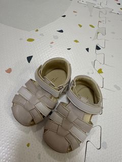 (Category: ) located in . Submitted by minjoot (Listing ID 1336994167, Image 1). Description: .