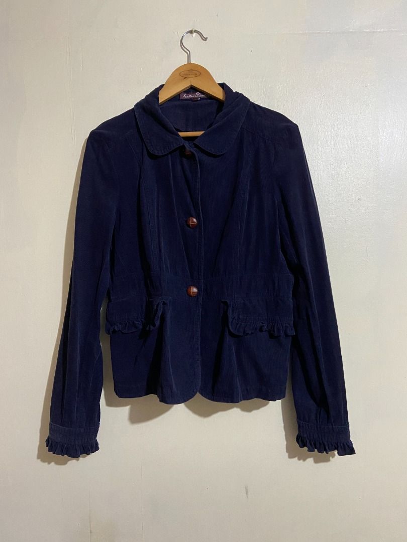 Kamiseta Corduroy Jacket (Category: Coats, Jackets and Outerwear) located in Quezon City. Submitted by addeclutter (Listing ID 1336959895, Image 1). Description: Beautiful cordoroy with ruffled cuff and wooden buttons.