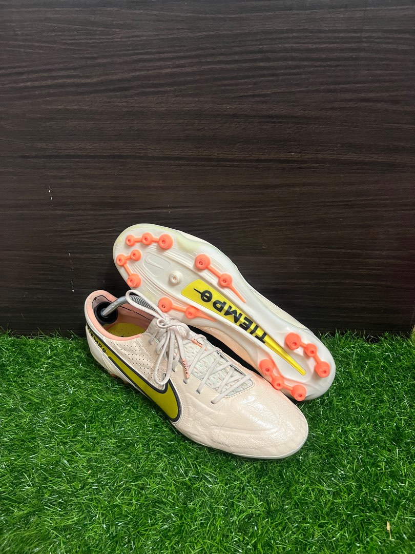 Kasut bola nike tiempo legend 9 elite Men s Fashion Footwear Boots on Carousell