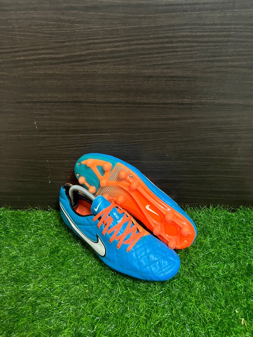 Kasut bola nike tiempo shop