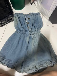 (Category: ) located in . Submitted by jingennnn (Listing ID 1336984450, Image 1). Description: .