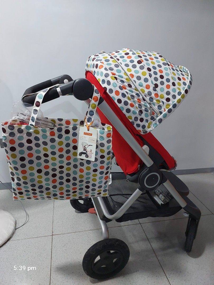 Luxury stroller (Category: Carriers & Slings) located in Cavite. Submitted by rpsilverio61699 (Listing ID 1336984033, Image 1). Description: item is in excellent condition, reversible and heavy duty up to 4yrs old.