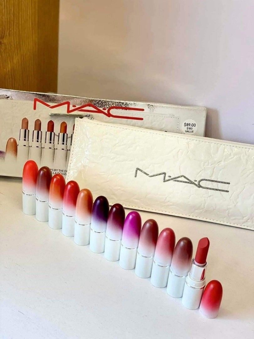 Mac Lippie Set 12 pcs with pouch (Category: Makeup) located in Mabalacat. Submitted by maiyasluxurybagshoppe (Listing ID 1336896288, Image 1). Description: .