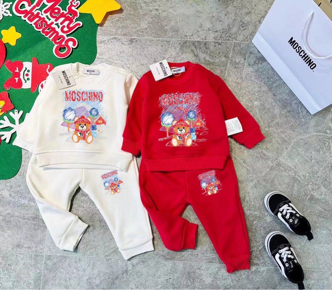 Moschino baby tracksuit online