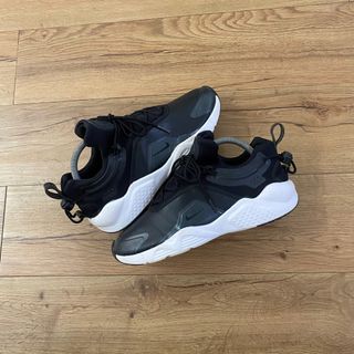 (Category: ) located in . Submitted by lusuhstore3 (Listing ID 1337051660, Image 1). Description: .